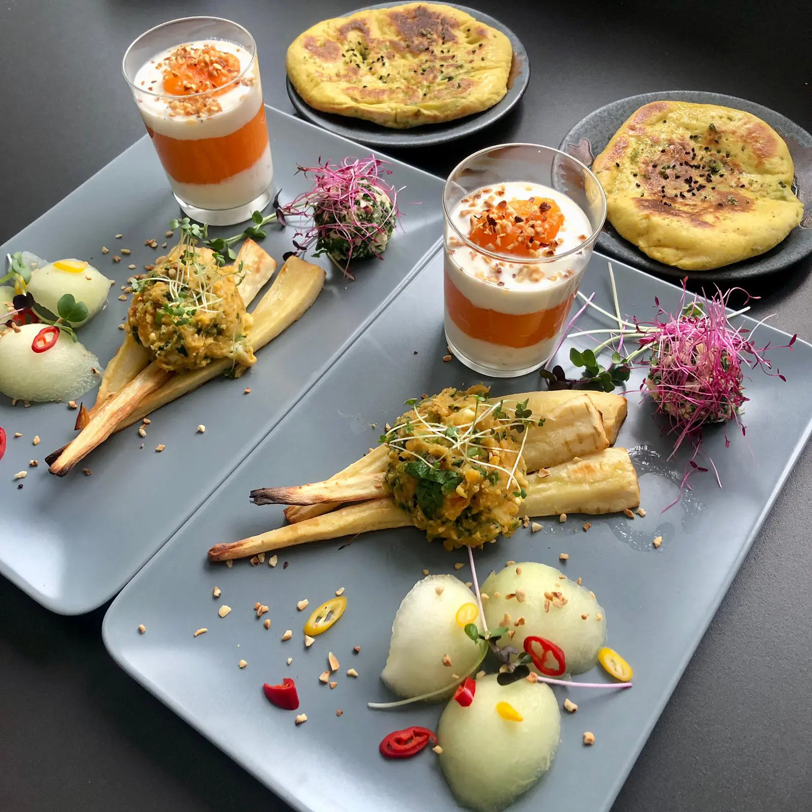 Grünzeug Microgreens aus Oberfranken Christoph Schuberth Serviervorschlag Uta und Hanky