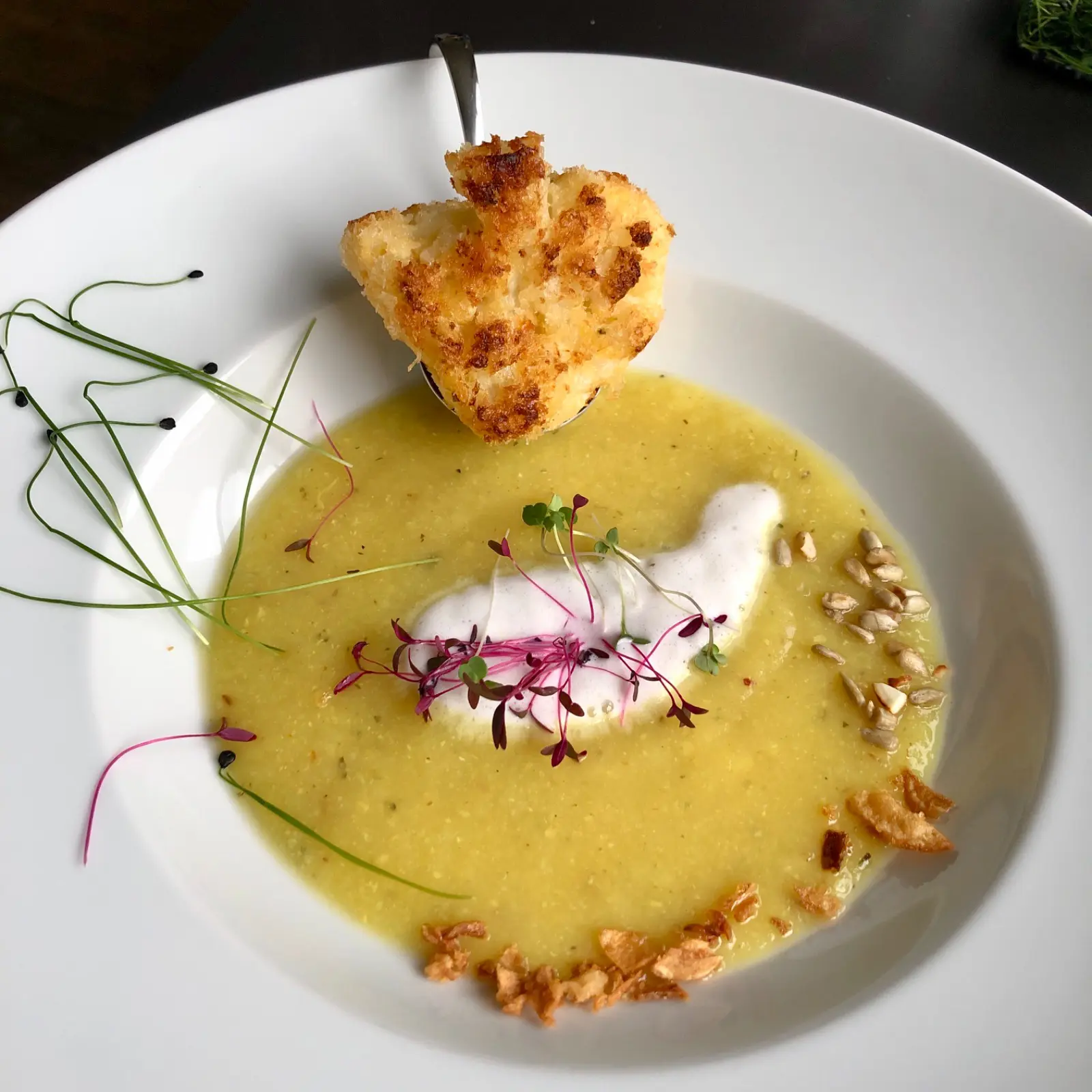 Grünzeug Microgreens aus Oberfranken Christoph Schuberth Serviervorschlag Uta und Hanky